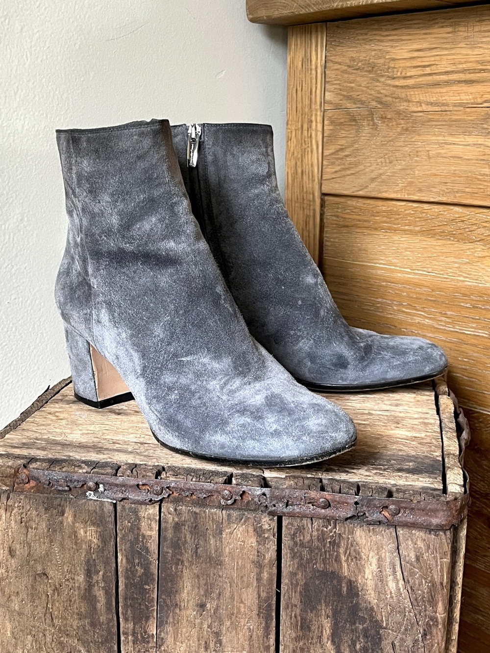 Gianvito Rossi Grey Suede Margaux 60 Zip Ankle Boots Size 41 Block Heel